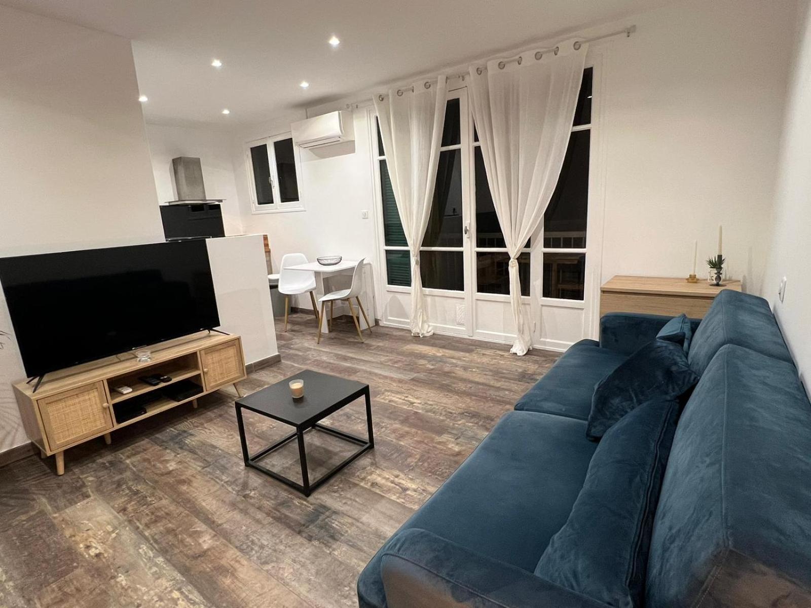 Appartement Centre Ville Dea อฌักซิโอ้ ภายนอก รูปภาพ